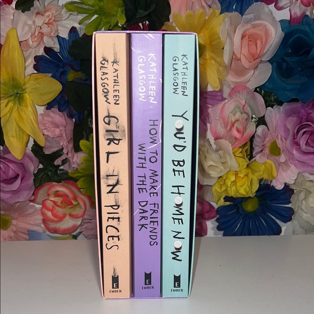 Kathleen Glasgow Book Set - Multicolor
